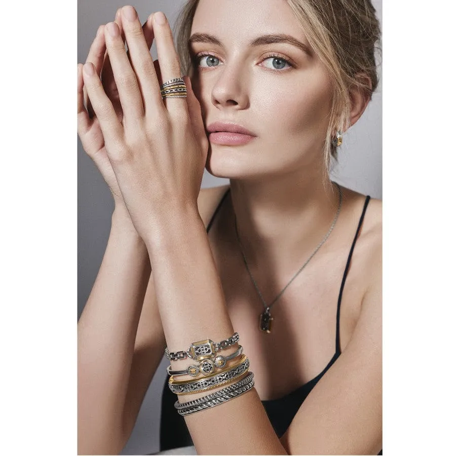 Intrigue Regal Bracelet