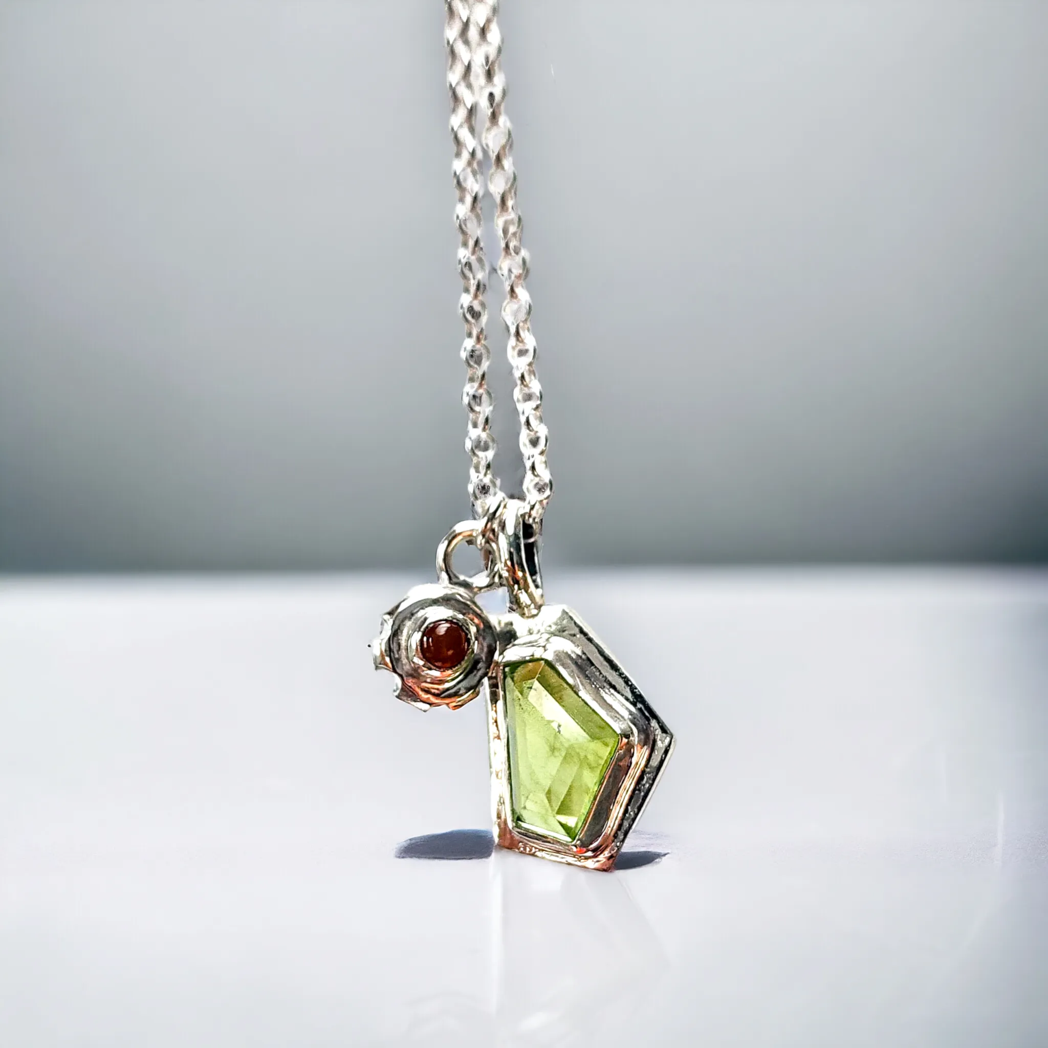 Peridot   Carnelian Pendant