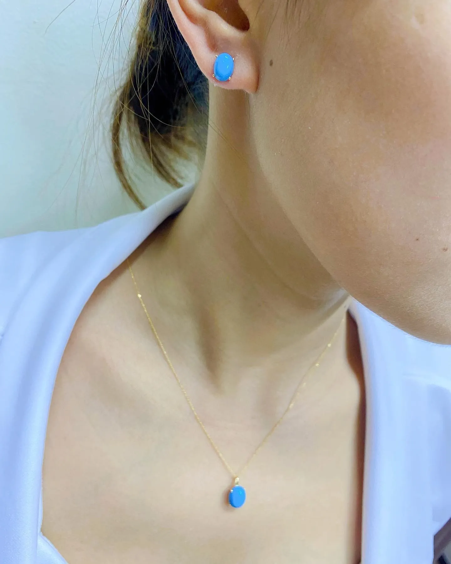 Serenity Stud Birthstone Jewelry Set with Necklace and Earrings 18K Gold