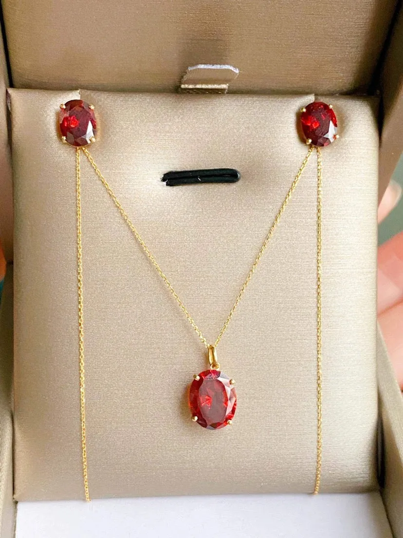 Serenity Stud Birthstone Jewelry Set with Necklace and Earrings 18K Gold