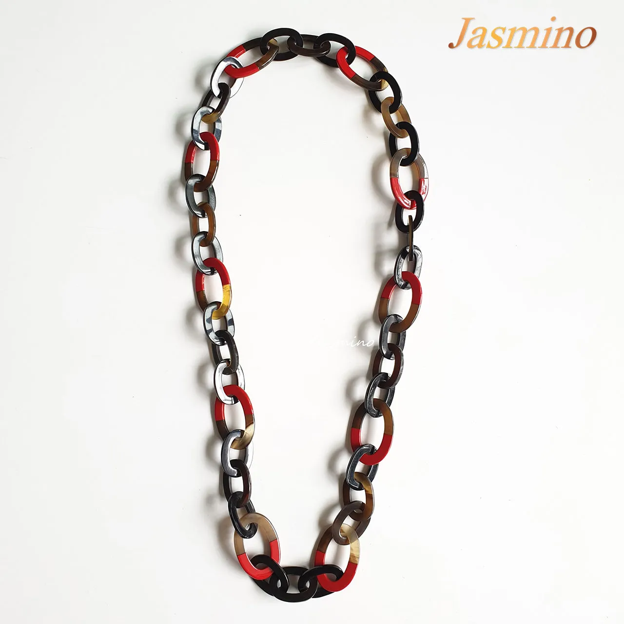 Stunning Horn Necklace J17558,  Sources as Natural Buffalo Horn and Lacquer